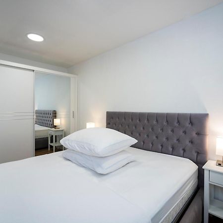 M&M Pelivan Apartments Σολίν Εξωτερικό φωτογραφία