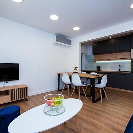 M&M Pelivan Apartments Σολίν Εξωτερικό φωτογραφία