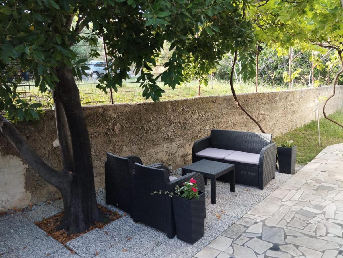 M&M Pelivan Apartments Σολίν Εξωτερικό φωτογραφία