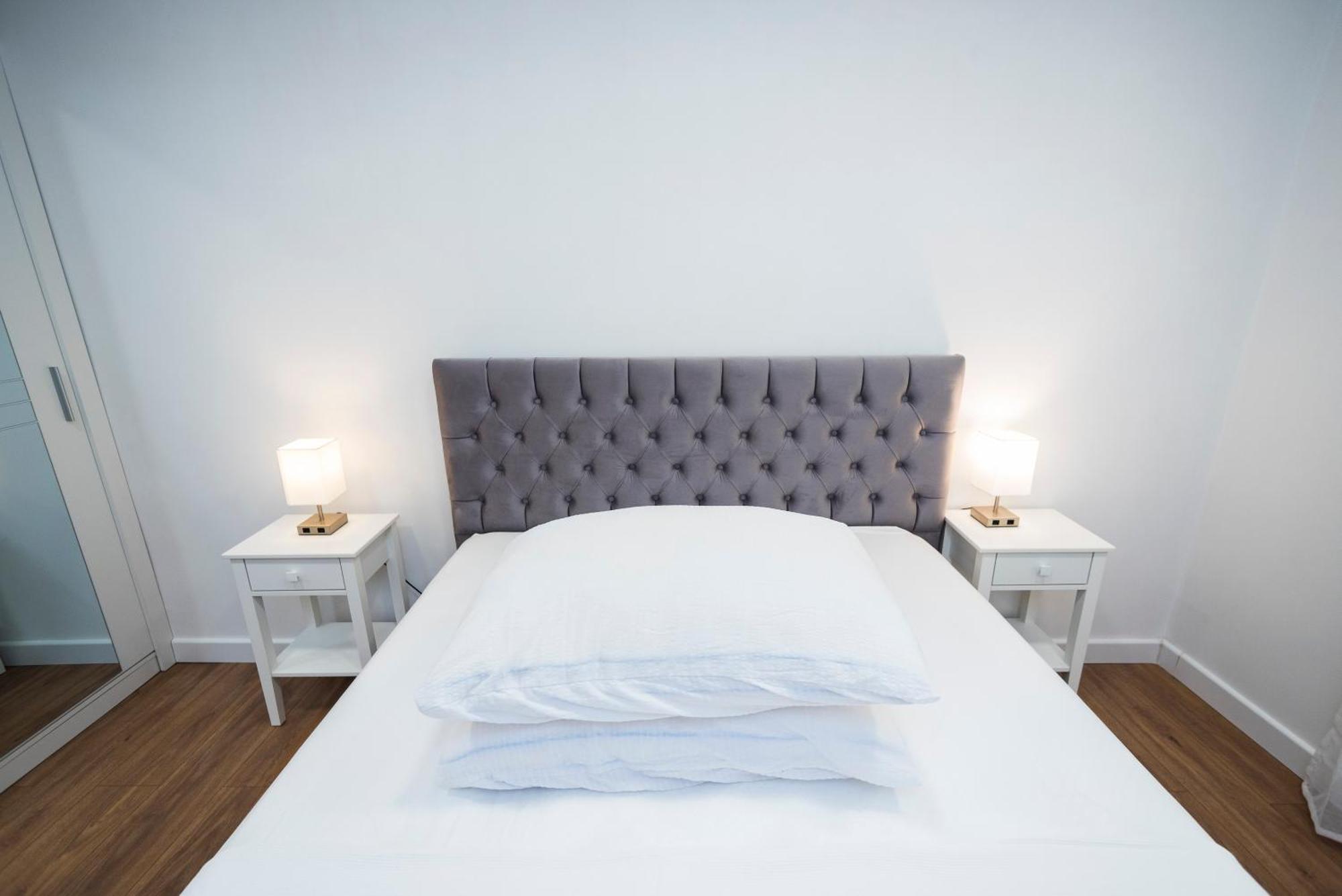 M&M Pelivan Apartments Σολίν Εξωτερικό φωτογραφία