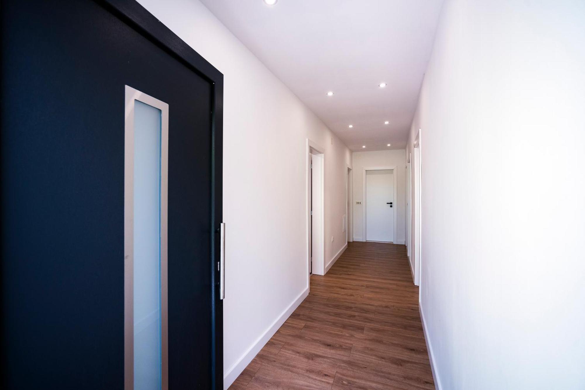 M&M Pelivan Apartments Σολίν Εξωτερικό φωτογραφία